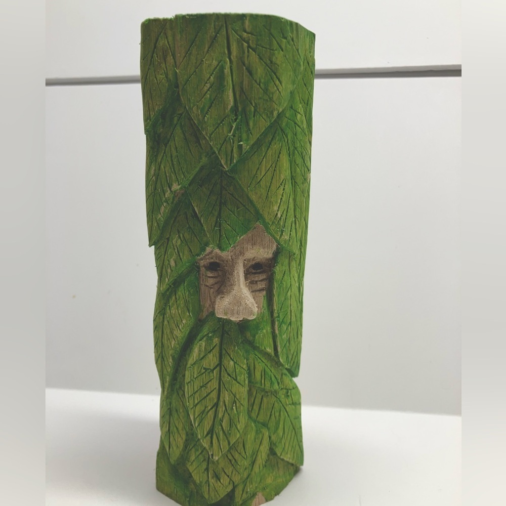 Handmade Wood Carving; Basswood; 2 1/2” x 7 5/8”; Green/Tan